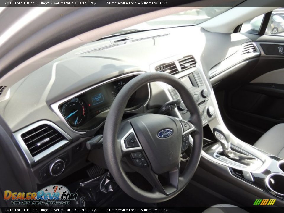 2013 Ford Fusion S Ingot Silver Metallic / Earth Gray Photo #3