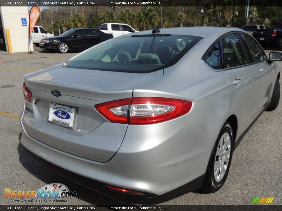 2013 Ford Fusion S Ingot Silver Metallic / Earth Gray Photo #13