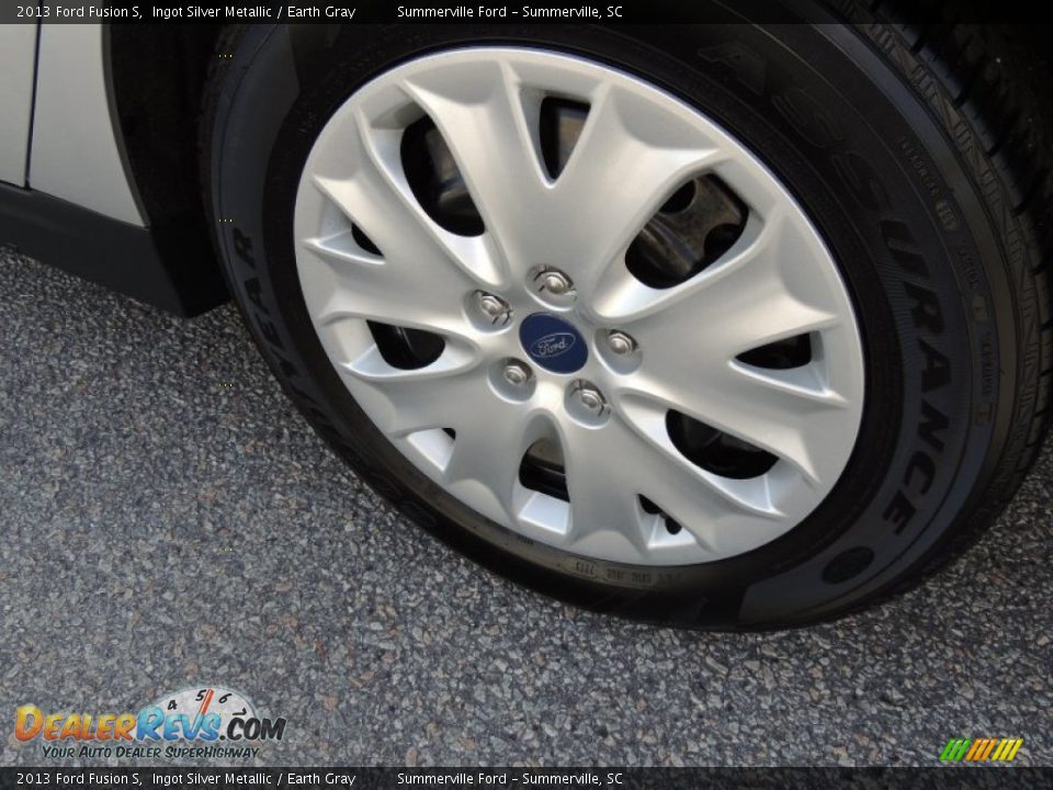 2013 Ford Fusion S Ingot Silver Metallic / Earth Gray Photo #15