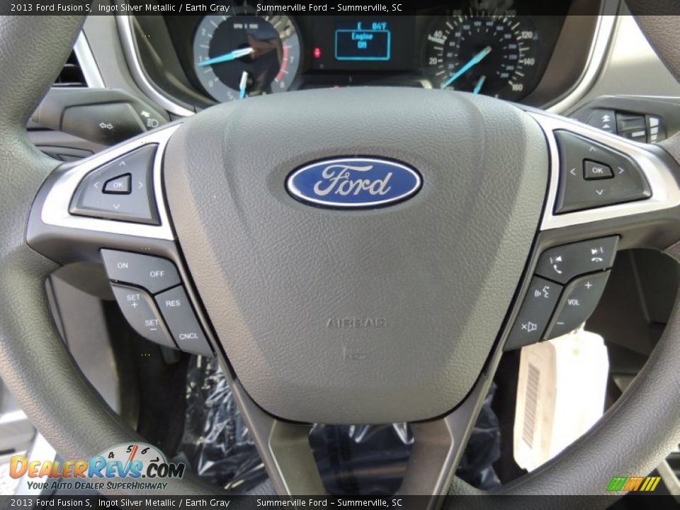 2013 Ford Fusion S Ingot Silver Metallic / Earth Gray Photo #20