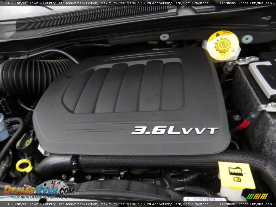 2014 Chrysler Town & Country 30th Anniversary Edition Maximum Steel Metallic / 30th Anniversary Black/Light Graystone Photo #9