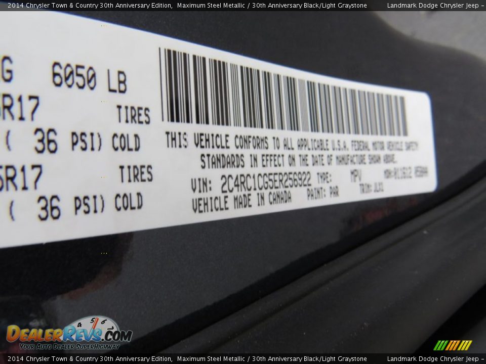 2014 Chrysler Town & Country 30th Anniversary Edition Maximum Steel Metallic / 30th Anniversary Black/Light Graystone Photo #10