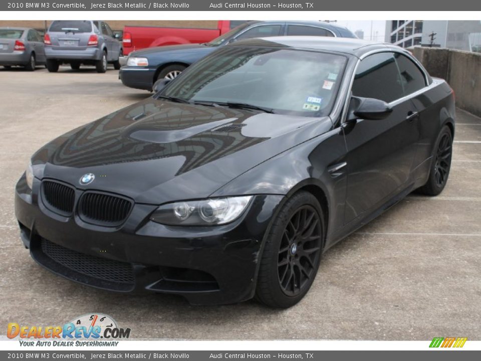 Front 3/4 View of 2010 BMW M3 Convertible Photo #5