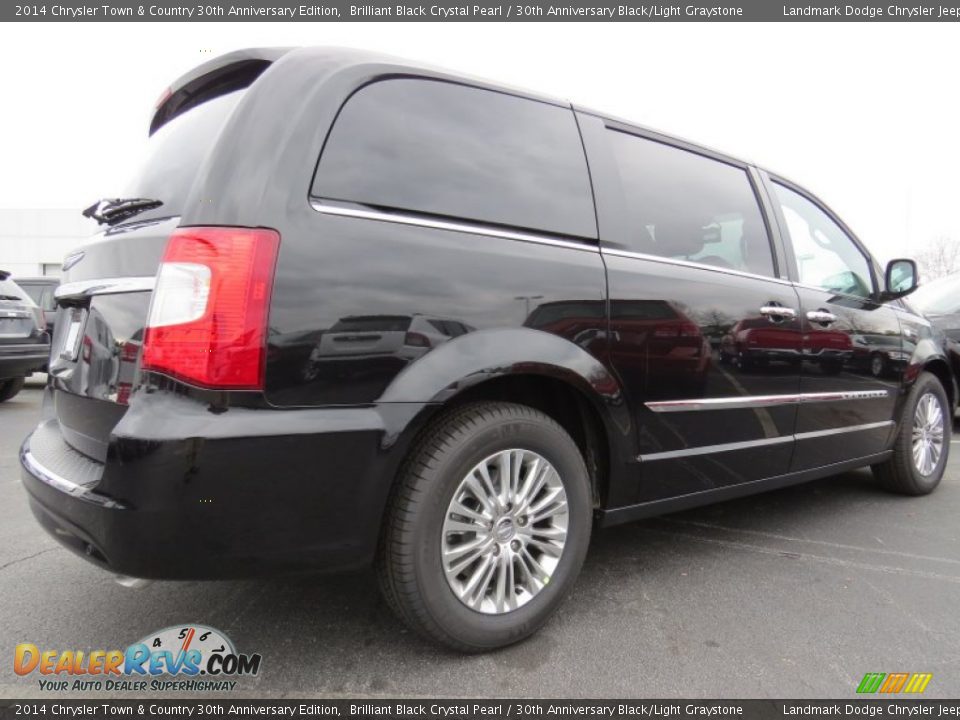 2014 Chrysler Town & Country 30th Anniversary Edition Brilliant Black Crystal Pearl / 30th Anniversary Black/Light Graystone Photo #3