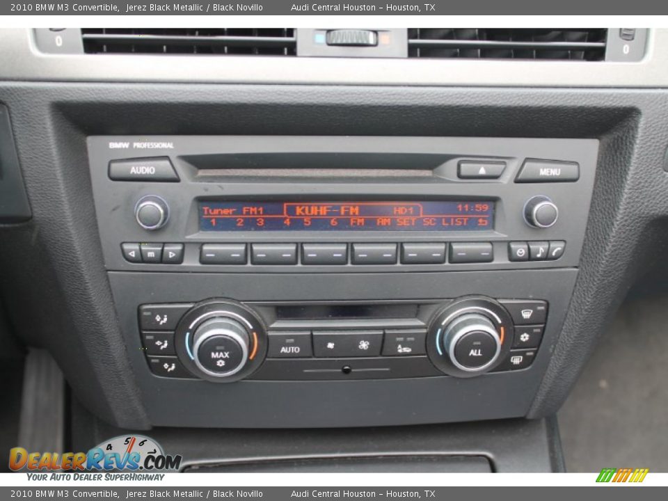 Controls of 2010 BMW M3 Convertible Photo #19