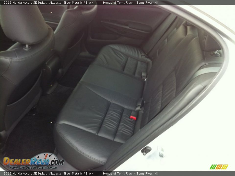 2012 Honda Accord SE Sedan Alabaster Silver Metallic / Black Photo #7
