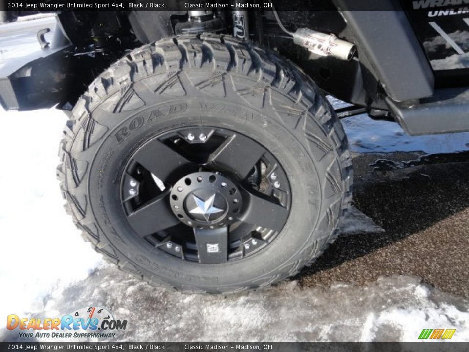 2014 Jeep Wrangler Unlimited Sport 4x4 Black / Black Photo #15