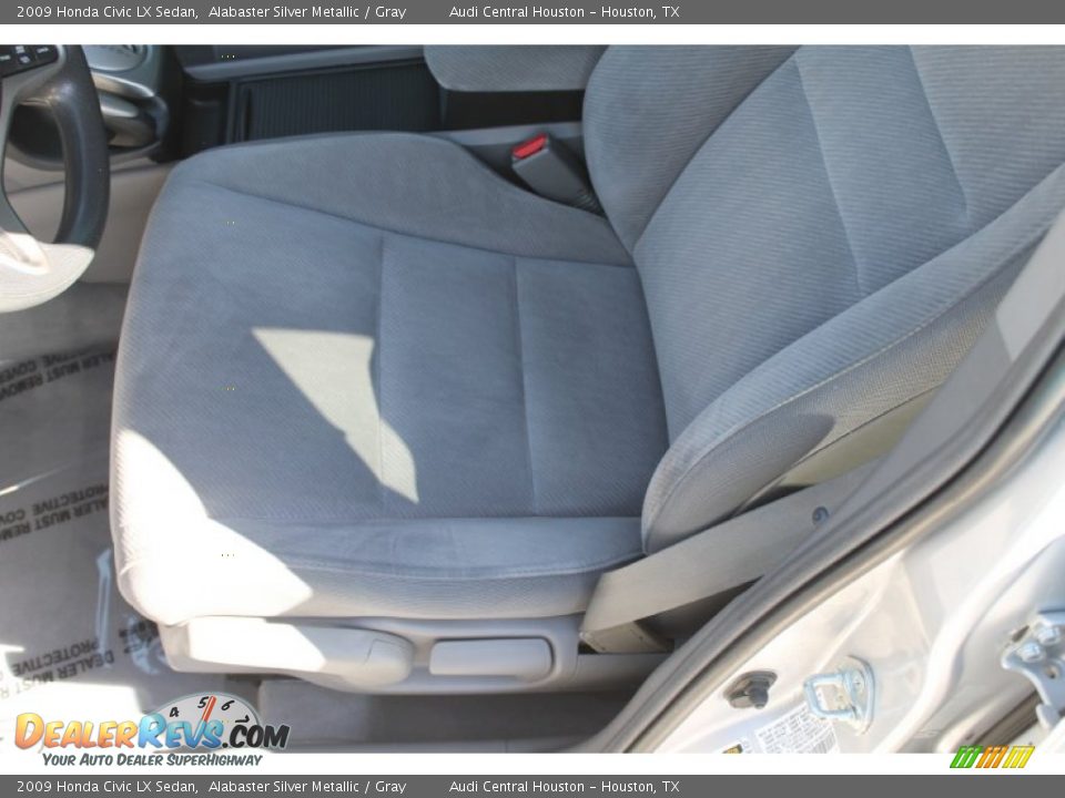 2009 Honda Civic LX Sedan Alabaster Silver Metallic / Gray Photo #14