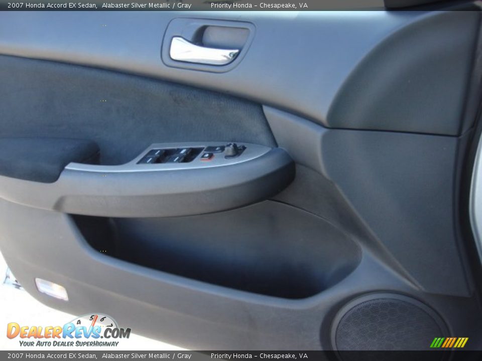 2007 Honda Accord EX Sedan Alabaster Silver Metallic / Gray Photo #17