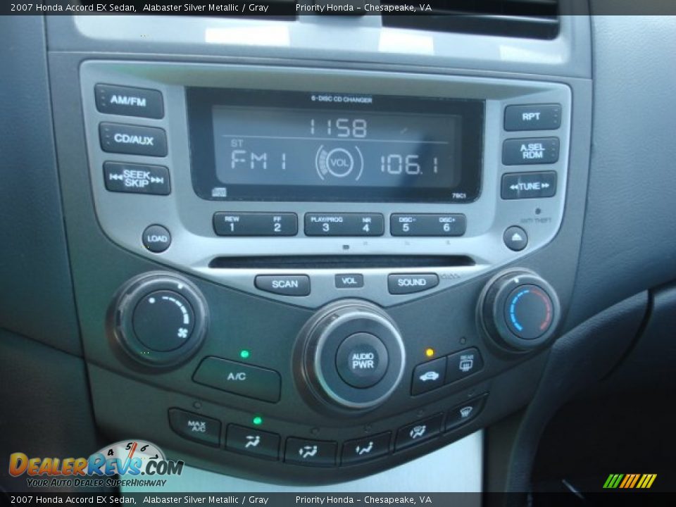 2007 Honda Accord EX Sedan Alabaster Silver Metallic / Gray Photo #19