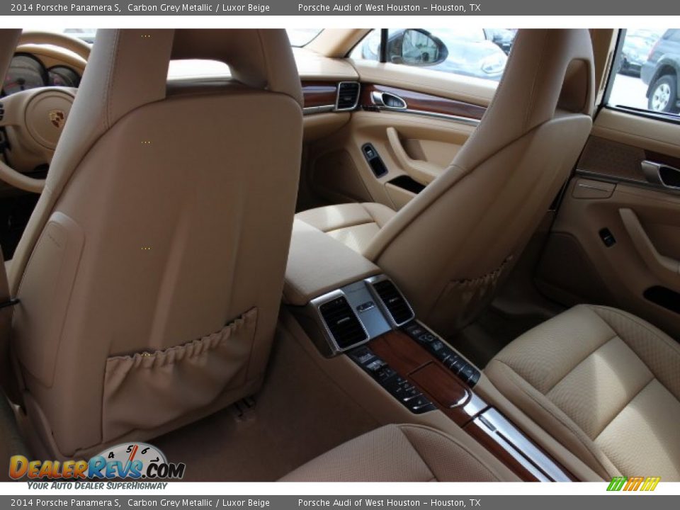 Rear Seat of 2014 Porsche Panamera S Photo #31