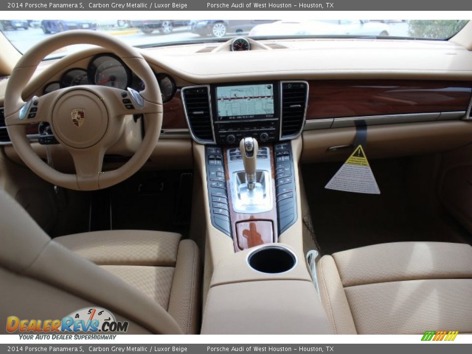 Dashboard of 2014 Porsche Panamera S Photo #34