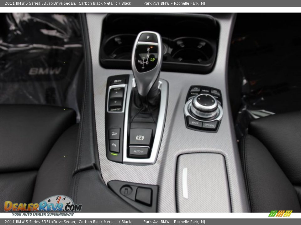 2011 BMW 5 Series 535i xDrive Sedan Carbon Black Metallic / Black Photo #15