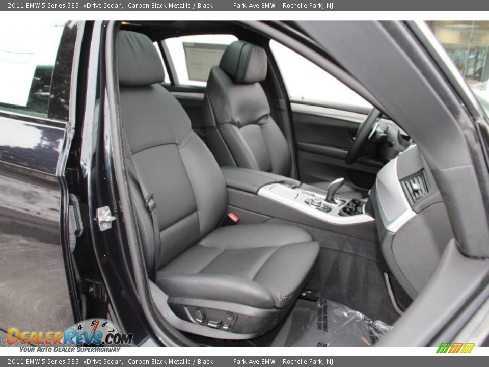 2011 BMW 5 Series 535i xDrive Sedan Carbon Black Metallic / Black Photo #28