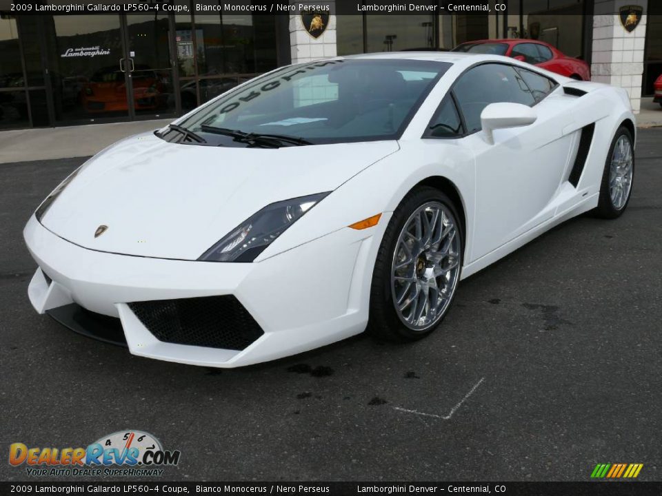 Front 3/4 View of 2009 Lamborghini Gallardo LP560-4 Coupe Photo #2