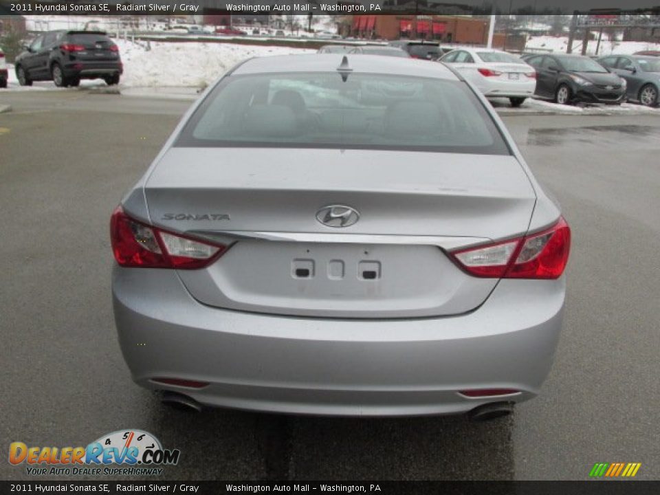 2011 Hyundai Sonata SE Radiant Silver / Gray Photo #8