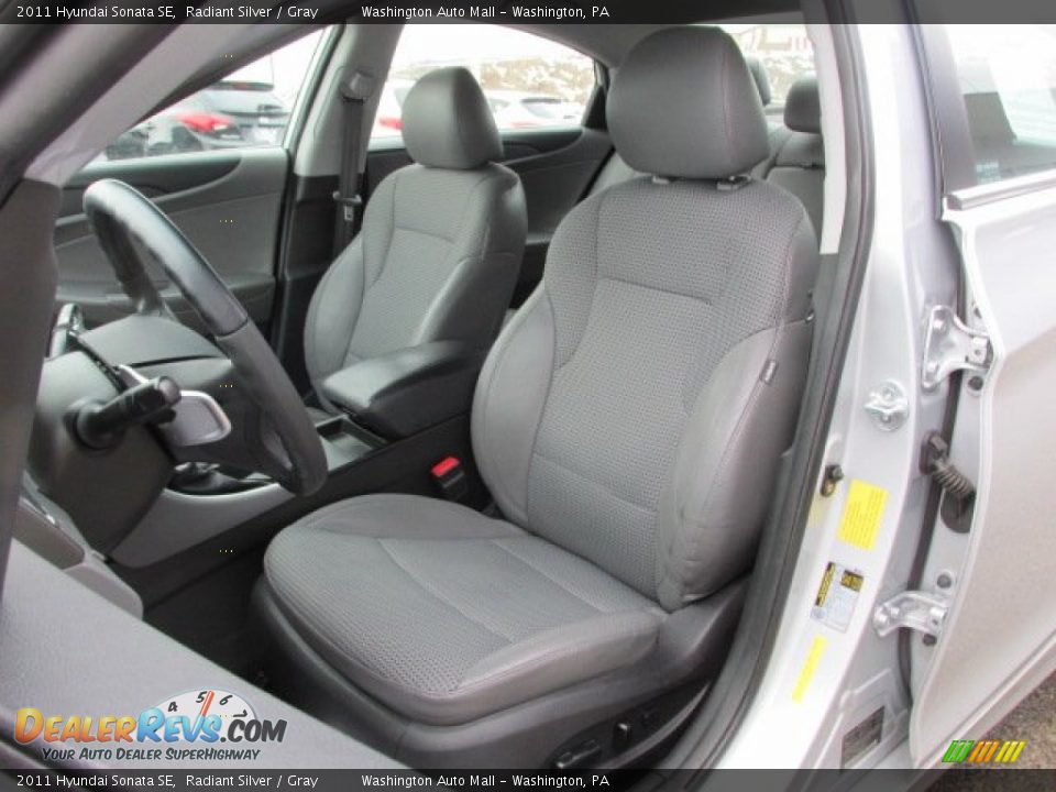 2011 Hyundai Sonata SE Radiant Silver / Gray Photo #12