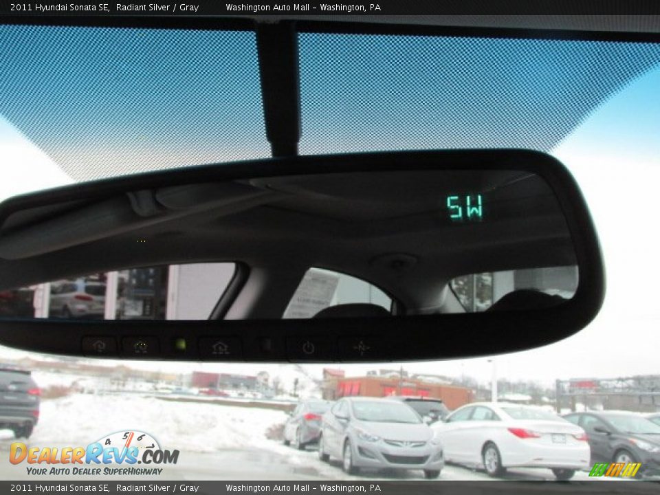 2011 Hyundai Sonata SE Radiant Silver / Gray Photo #16