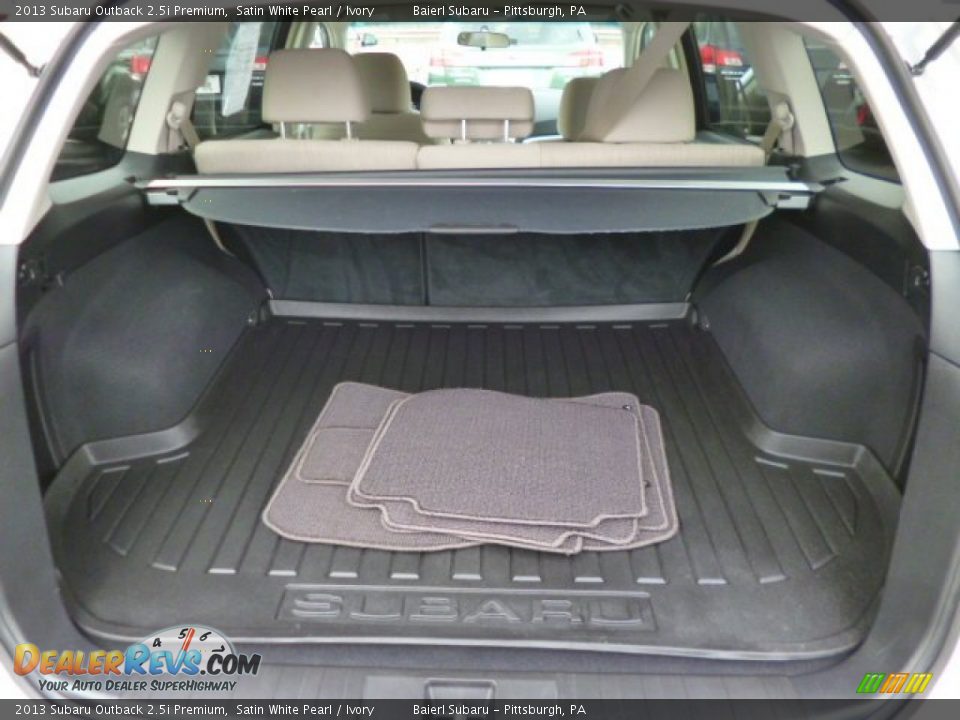 2013 Subaru Outback 2.5i Premium Satin White Pearl / Ivory Photo #13