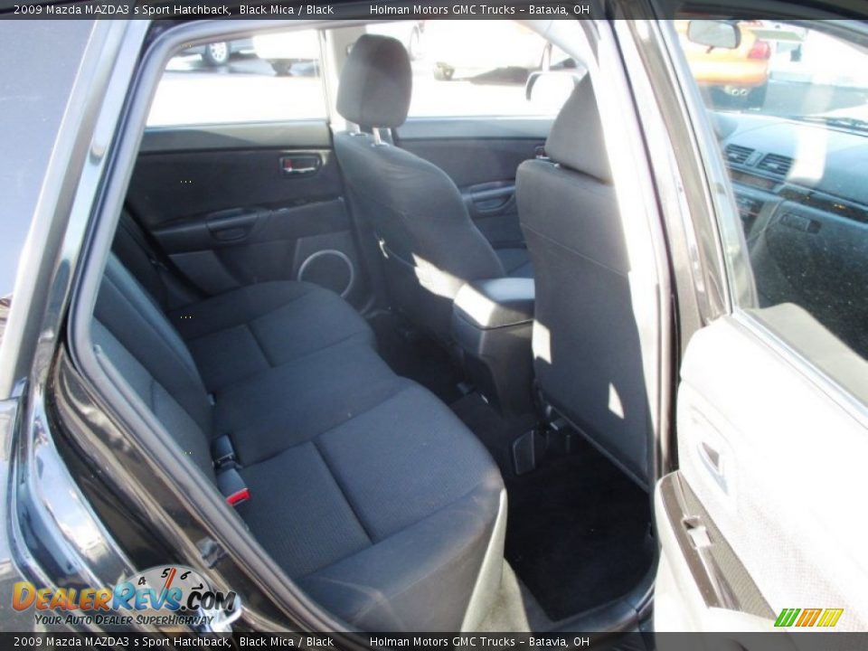 2009 Mazda MAZDA3 s Sport Hatchback Black Mica / Black Photo #24