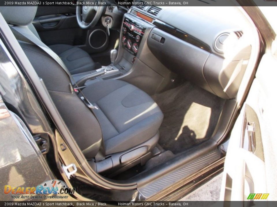 2009 Mazda MAZDA3 s Sport Hatchback Black Mica / Black Photo #25