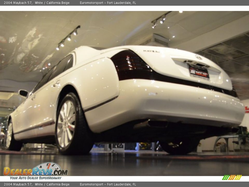 2004 Maybach 57 White / California Beige Photo #16