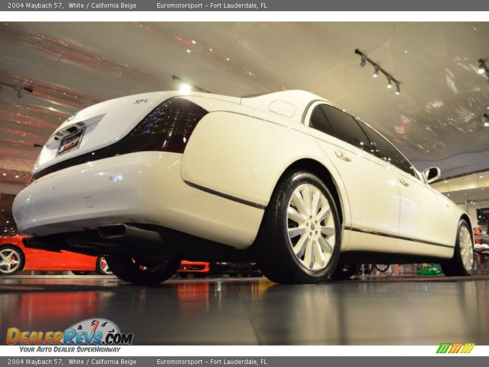2004 Maybach 57 White / California Beige Photo #22