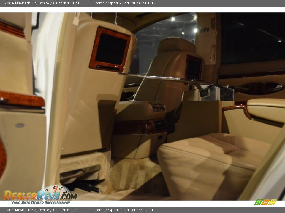 2004 Maybach 57 White / California Beige Photo #40