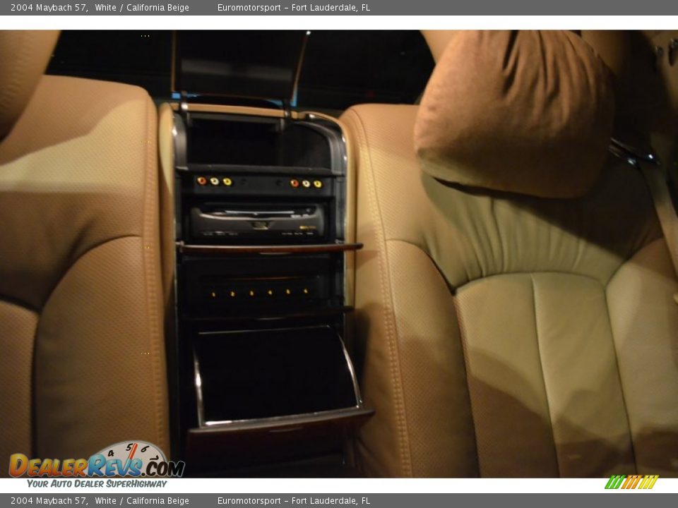 2004 Maybach 57 White / California Beige Photo #47