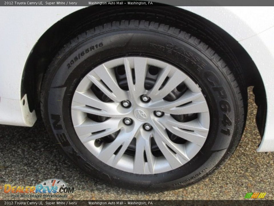 2012 Toyota Camry LE Super White / Ivory Photo #3