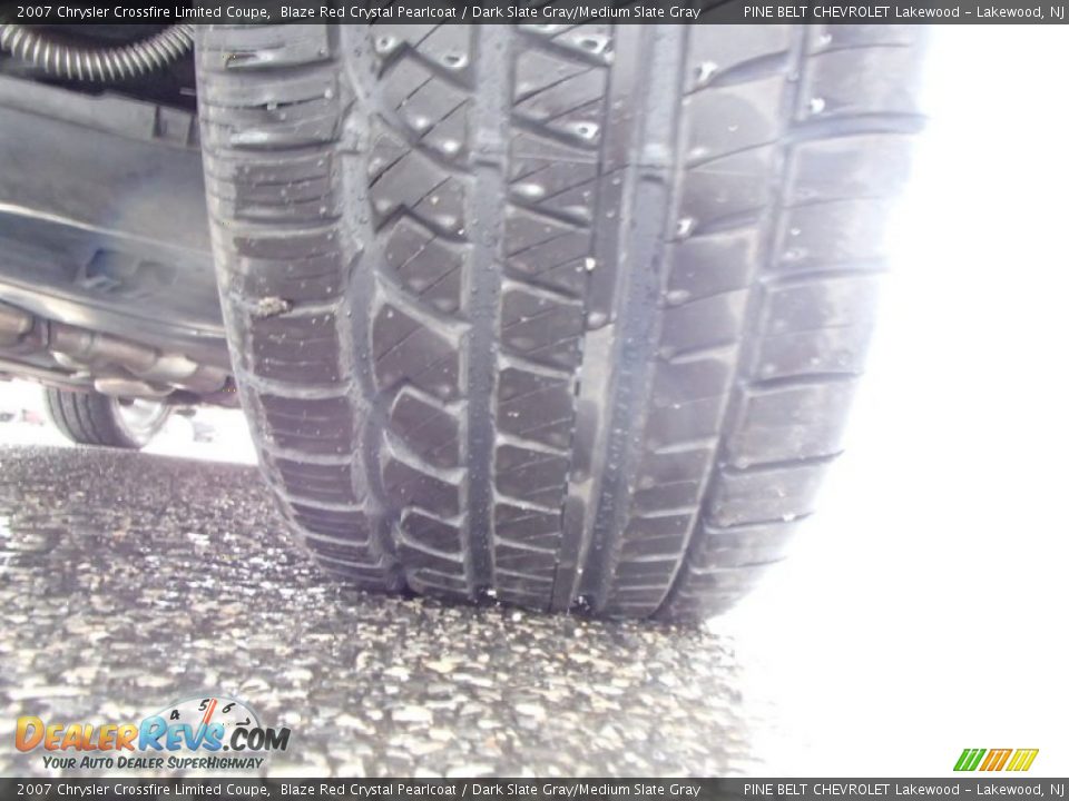 2007 Chrysler Crossfire Limited Coupe Blaze Red Crystal Pearlcoat / Dark Slate Gray/Medium Slate Gray Photo #24