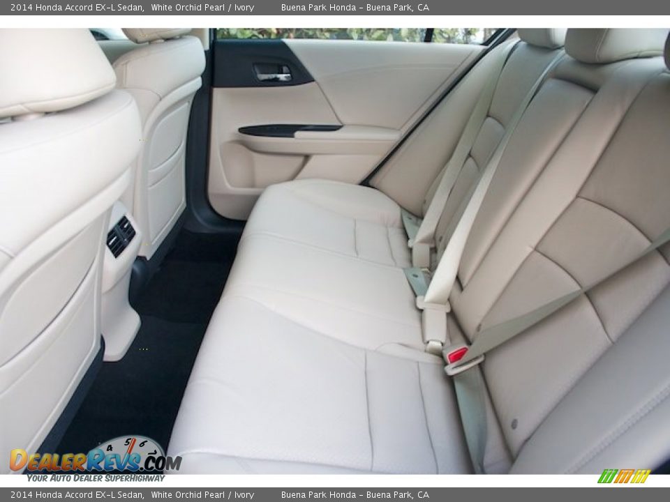 2014 Honda Accord EX-L Sedan White Orchid Pearl / Ivory Photo #12