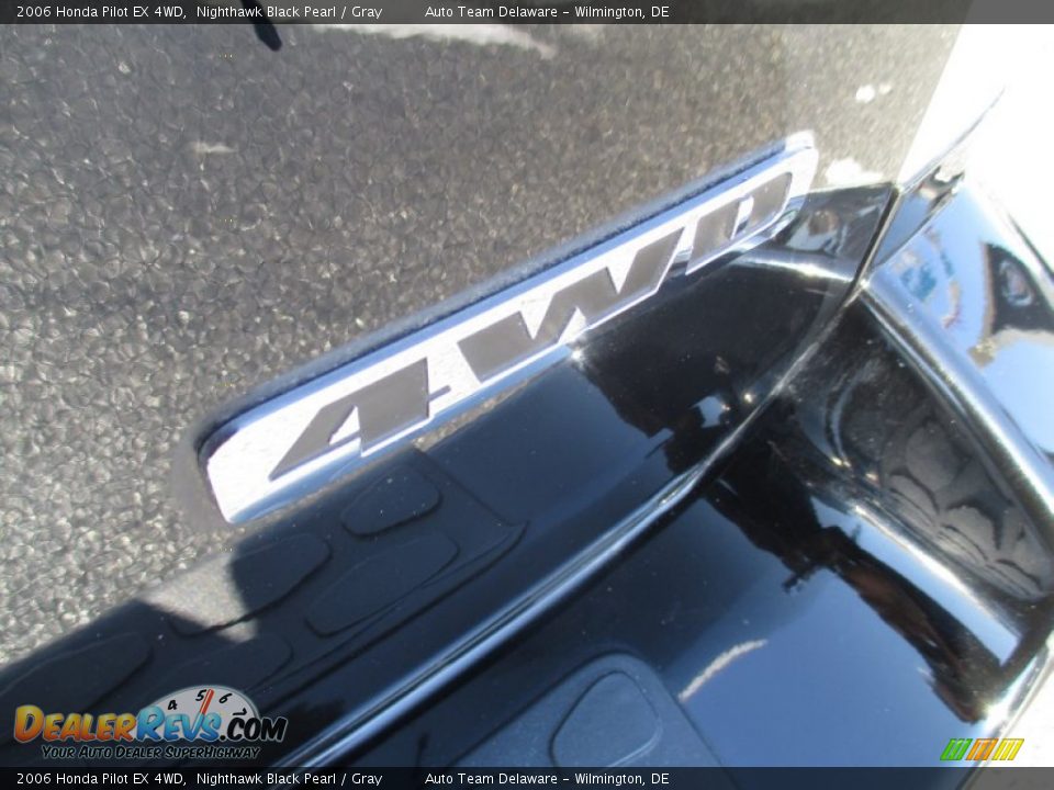 2006 Honda Pilot EX 4WD Nighthawk Black Pearl / Gray Photo #33
