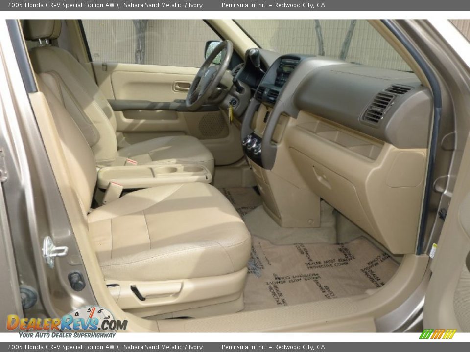 2005 Honda CR-V Special Edition 4WD Sahara Sand Metallic / Ivory Photo #10