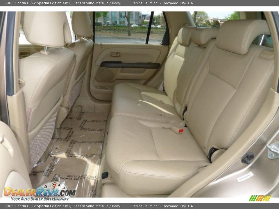 2005 Honda CR-V Special Edition 4WD Sahara Sand Metallic / Ivory Photo #12