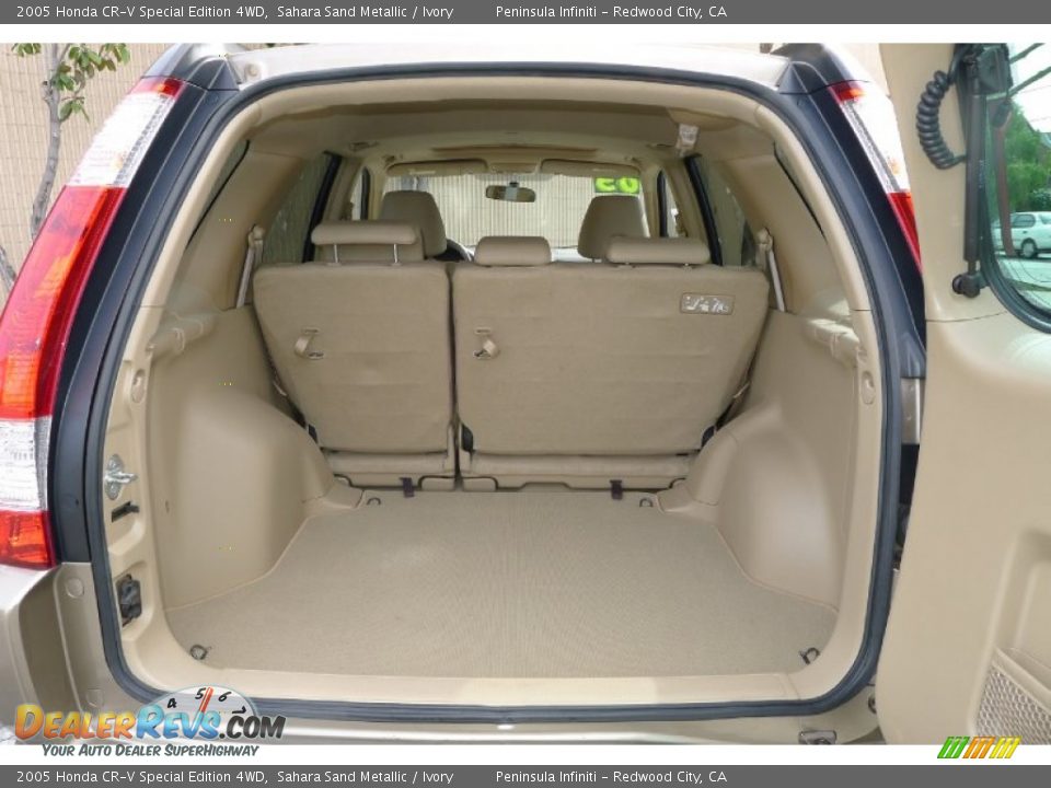 2005 Honda CR-V Special Edition 4WD Sahara Sand Metallic / Ivory Photo #19