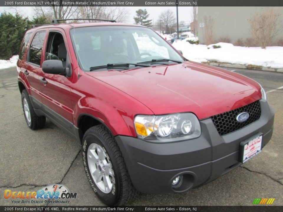 2005 Ford Escape XLT V6 4WD Redfire Metallic / Medium/Dark Flint Grey Photo #11