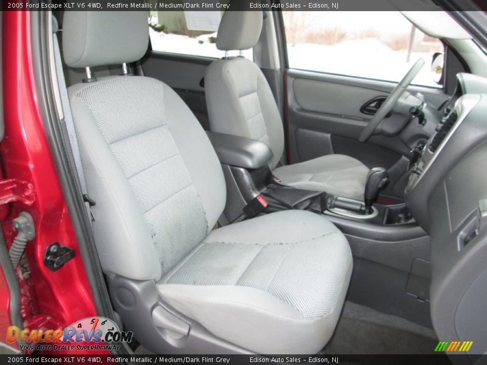 2005 Ford Escape XLT V6 4WD Redfire Metallic / Medium/Dark Flint Grey Photo #14