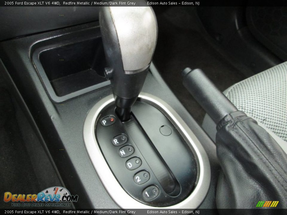 2005 Ford Escape XLT V6 4WD Redfire Metallic / Medium/Dark Flint Grey Photo #22