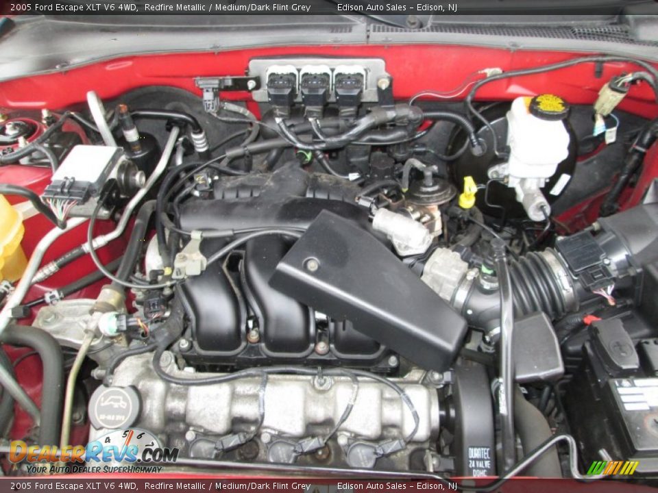 2005 Ford Escape XLT V6 4WD Redfire Metallic / Medium/Dark Flint Grey Photo #28