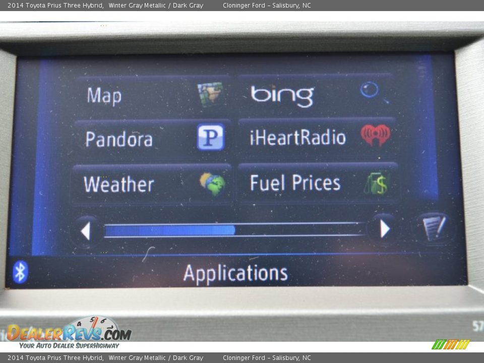 2014 Toyota Prius Three Hybrid Winter Gray Metallic / Dark Gray Photo #14