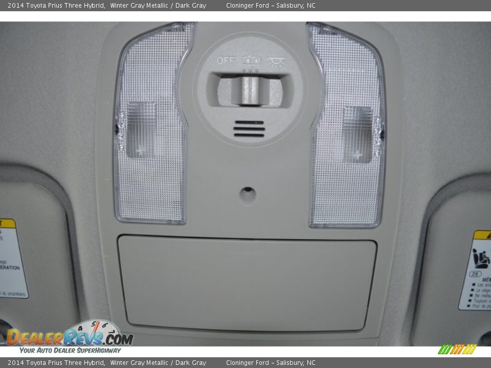 2014 Toyota Prius Three Hybrid Winter Gray Metallic / Dark Gray Photo #18