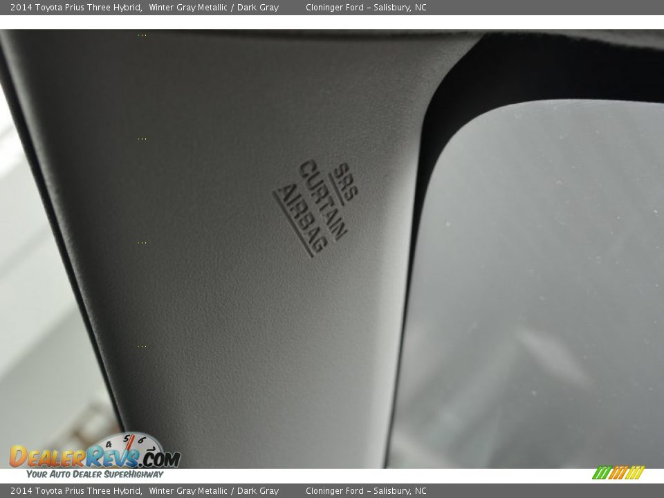 2014 Toyota Prius Three Hybrid Winter Gray Metallic / Dark Gray Photo #25