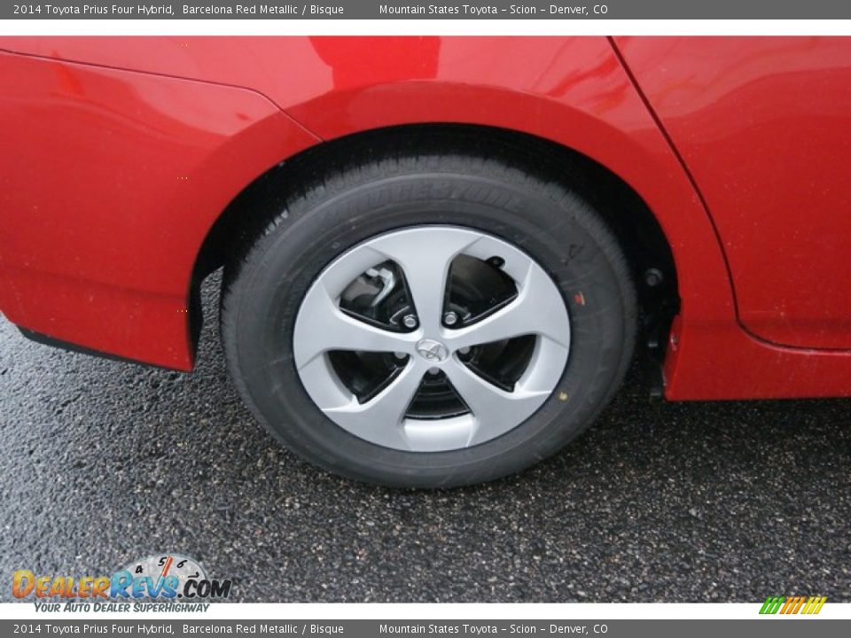 2014 Toyota Prius Four Hybrid Barcelona Red Metallic / Bisque Photo #9