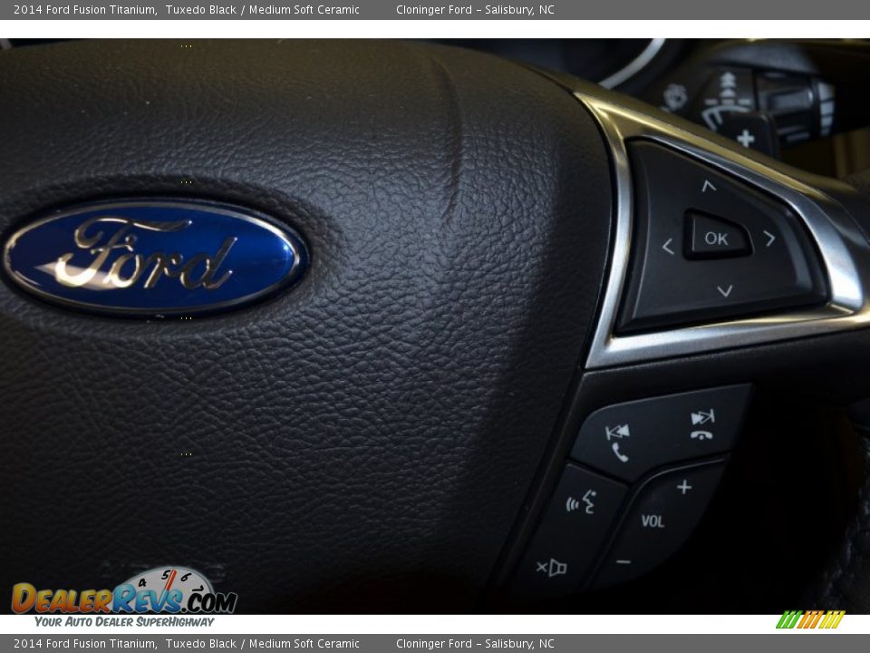 2014 Ford Fusion Titanium Tuxedo Black / Medium Soft Ceramic Photo #19