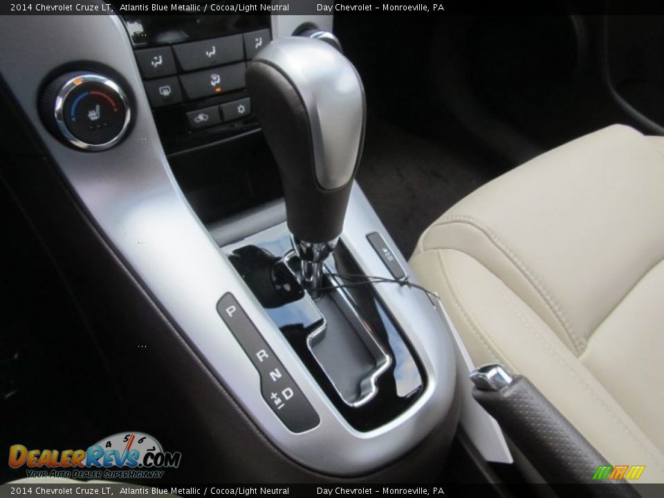 2014 Chevrolet Cruze LT Atlantis Blue Metallic / Cocoa/Light Neutral Photo #16