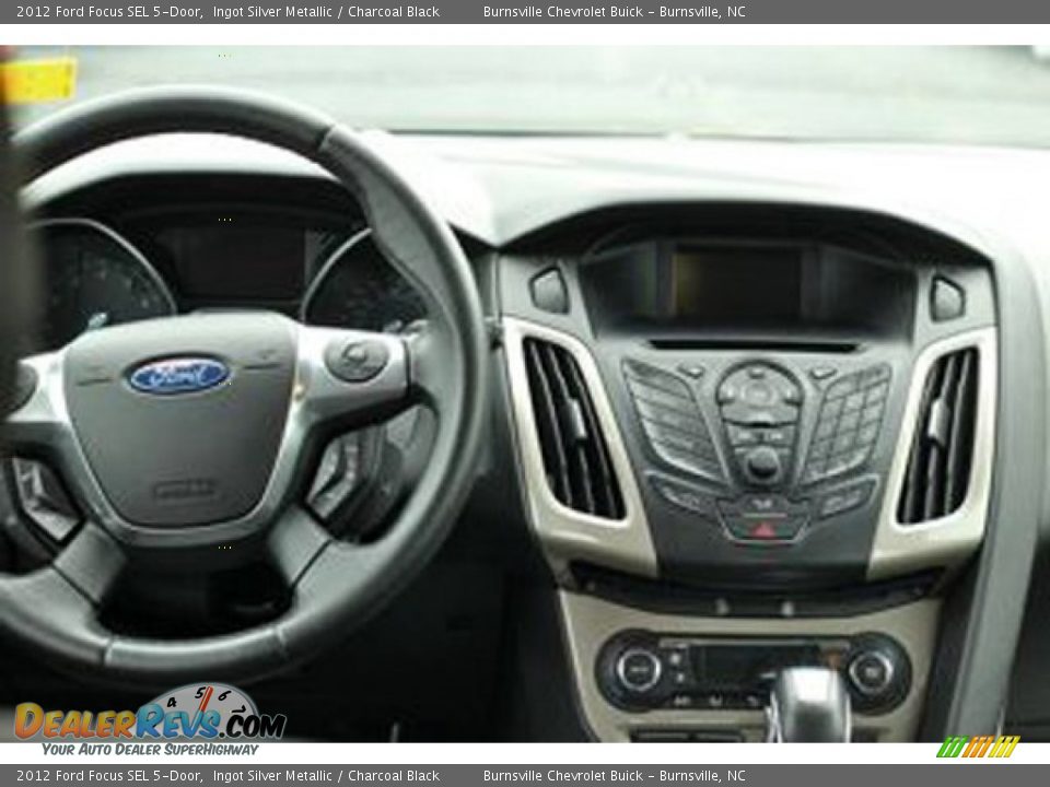 2012 Ford Focus SEL 5-Door Ingot Silver Metallic / Charcoal Black Photo #14