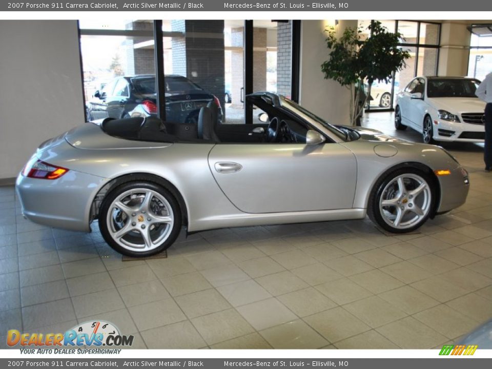 Arctic Silver Metallic 2007 Porsche 911 Carrera Cabriolet Photo #2