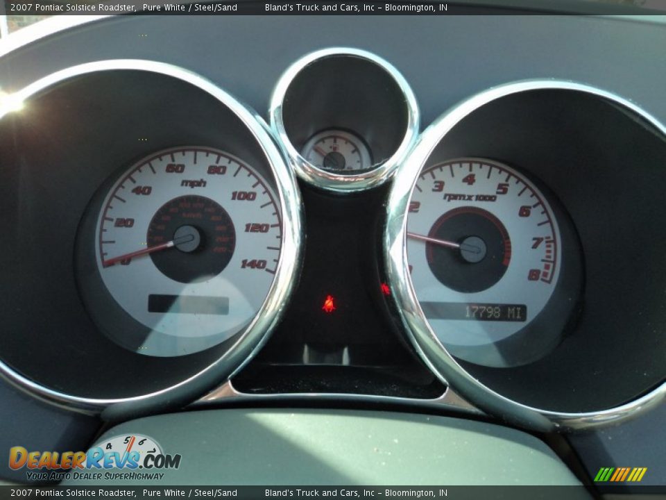 2007 Pontiac Solstice Roadster Gauges Photo #8