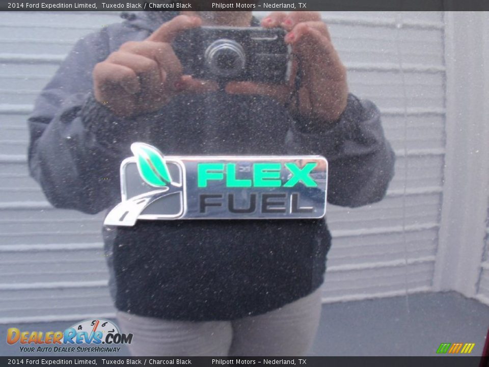 2014 Ford Expedition Limited Tuxedo Black / Charcoal Black Photo #17